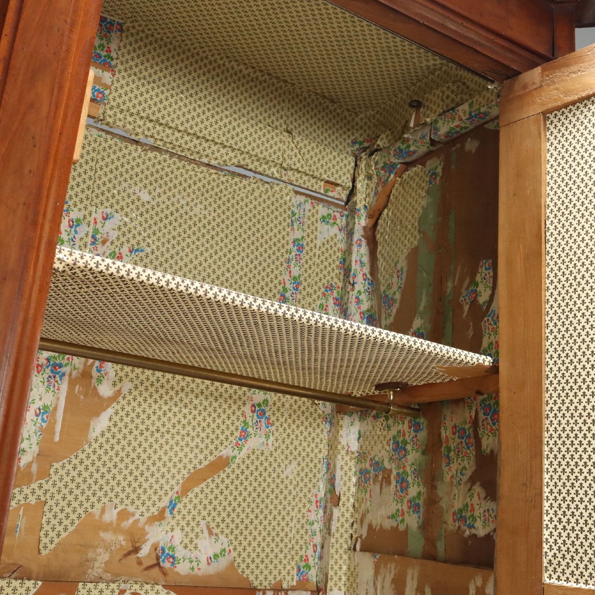 Umbertino Wardrobe In Italian Walnut, Late 19th Century-photo-5