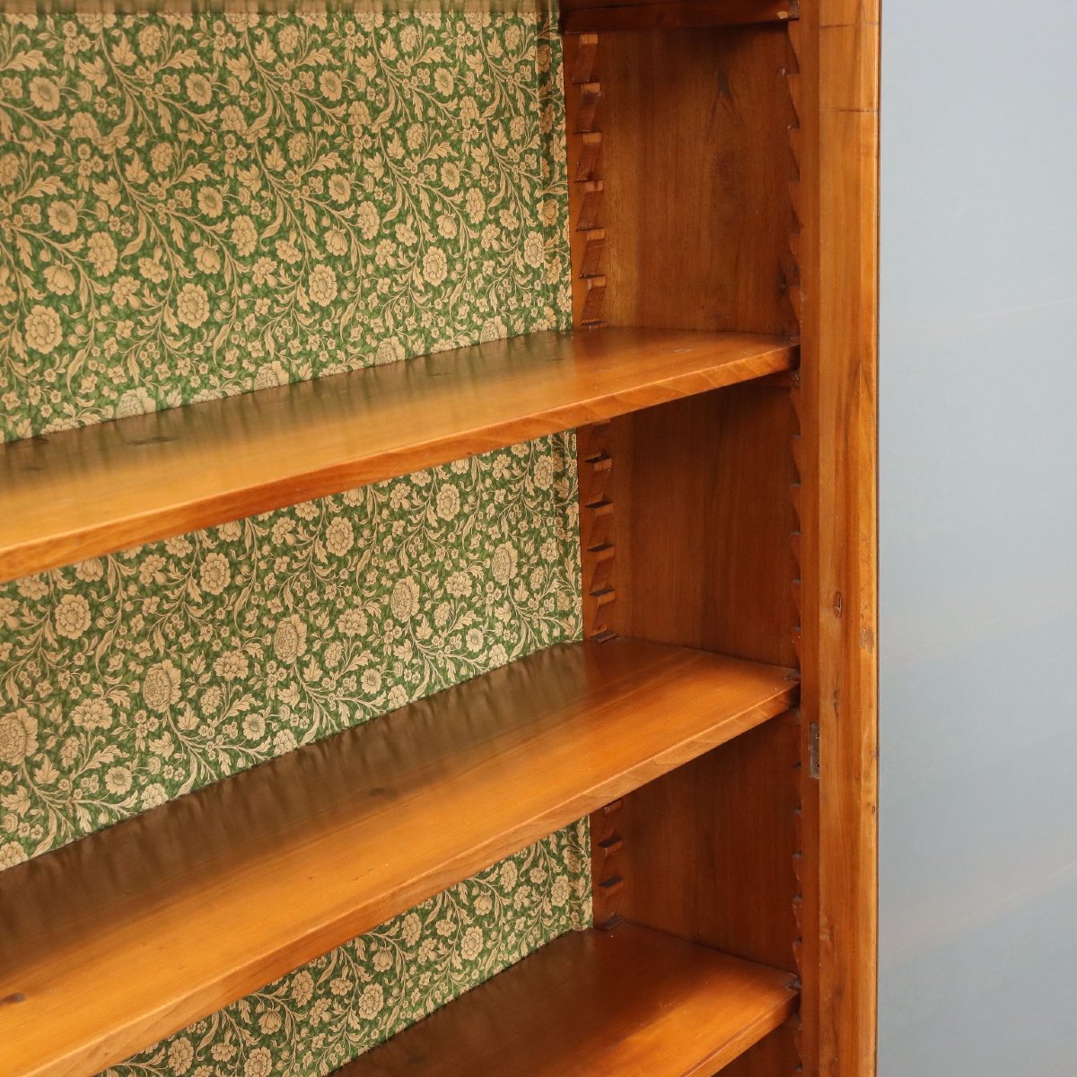 Italian Walnut Bookcase, Second Half Of The 19th Century-photo-4