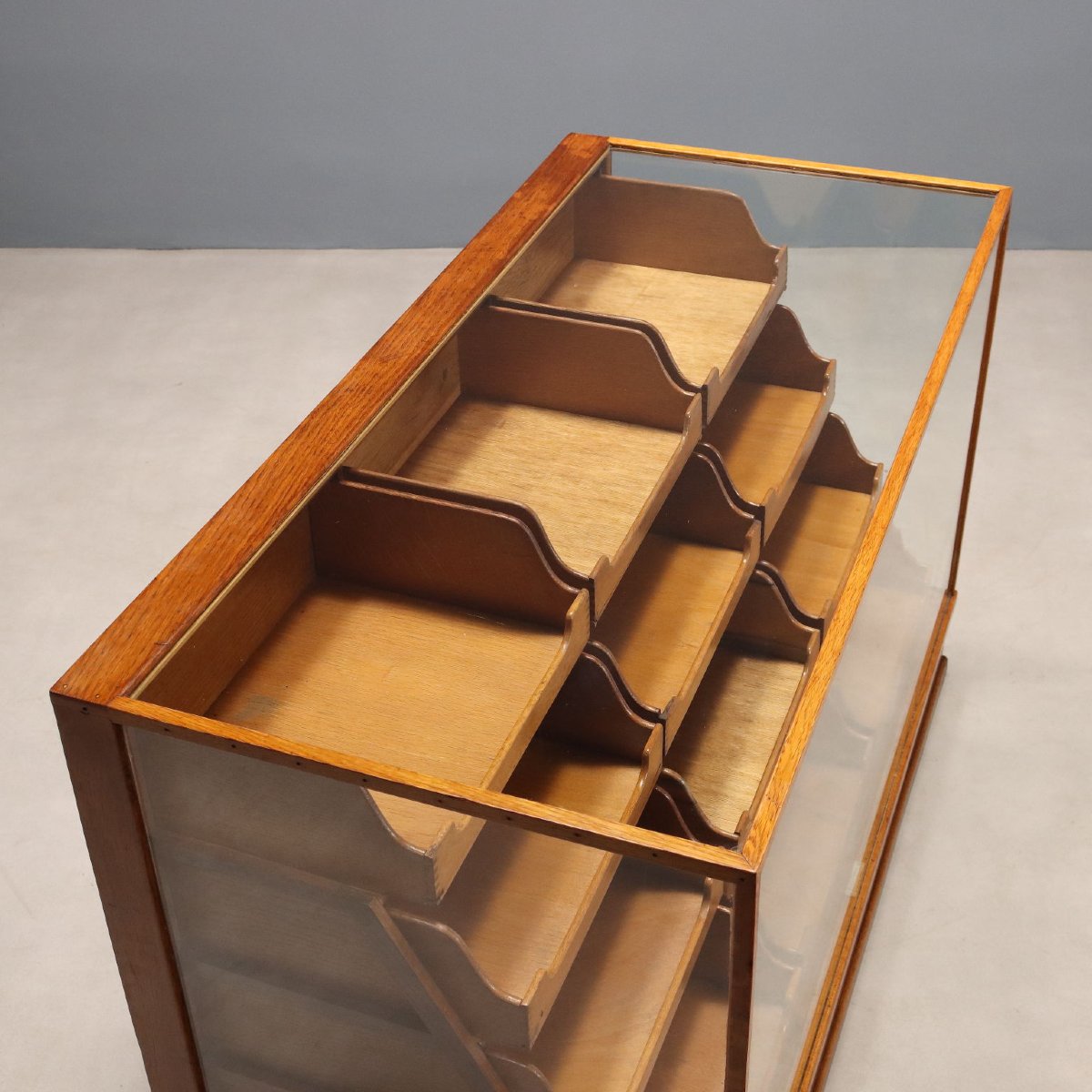 Comptoir de Magasin Vintage Chêne Verre Design des Années 1940-photo-2