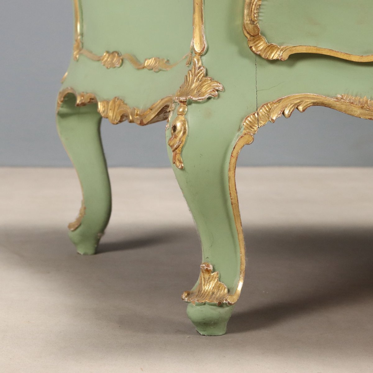 Early 20th-century Italian Baroque-style Chest Of Drawers, Lacquered And Gilded-photo-5