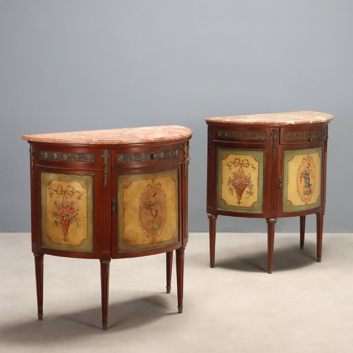 Buffets Demi-Lune Anciens Style Néoclassique Acajou XXe Siècle