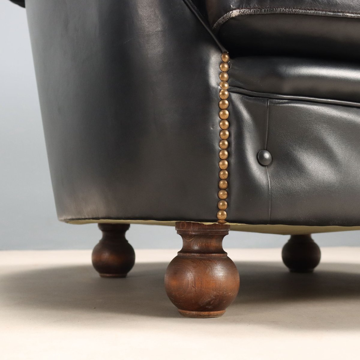 Fauteuils Chesterfield Anciens Cuir Capitonné du XXe Siècle-photo-3