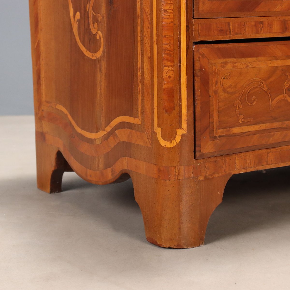 Commode baroque en noyer du XVIIIe siècle -photo-3