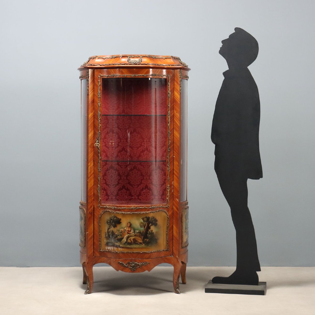 Vitrine de style baroque en bois de rose France, début du XXe siècle-photo-3