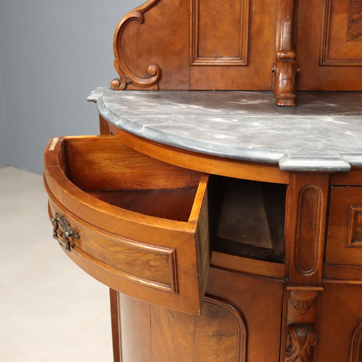 Umbertine Sideboard In Walnut And Walnut Burl, Italy, Early 20th Century-photo-5