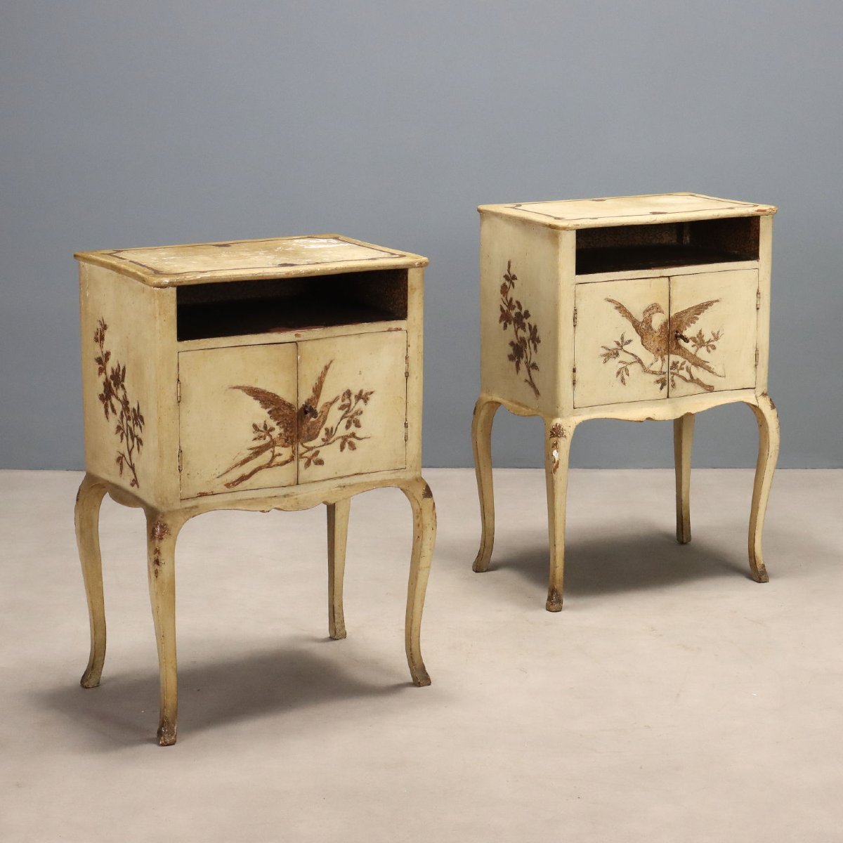 Tables de Chevet Anciennes Style Baroque Bois Italie XIXe Siècle
