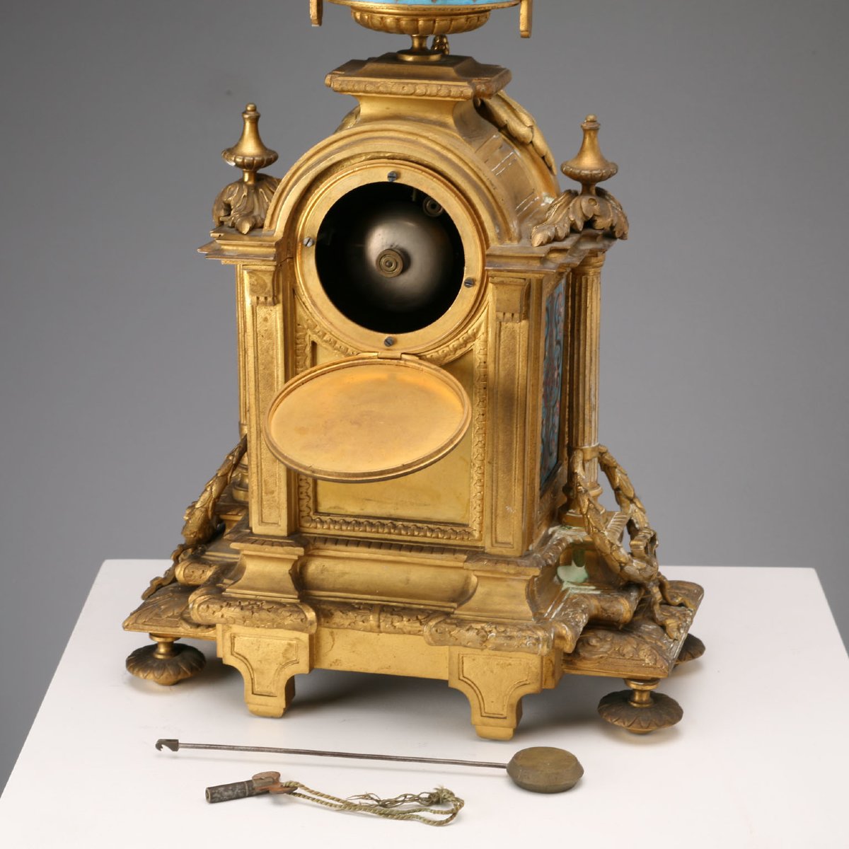 Gilded Bronze And Cloisonné Enamel Table Clock, France, Late 19th – Early 20th Century-photo-4