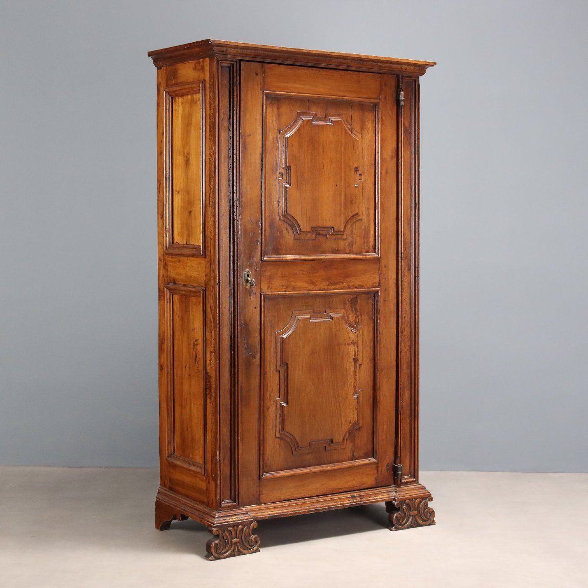 Italian Baroque-style Cabinet, 20th Century