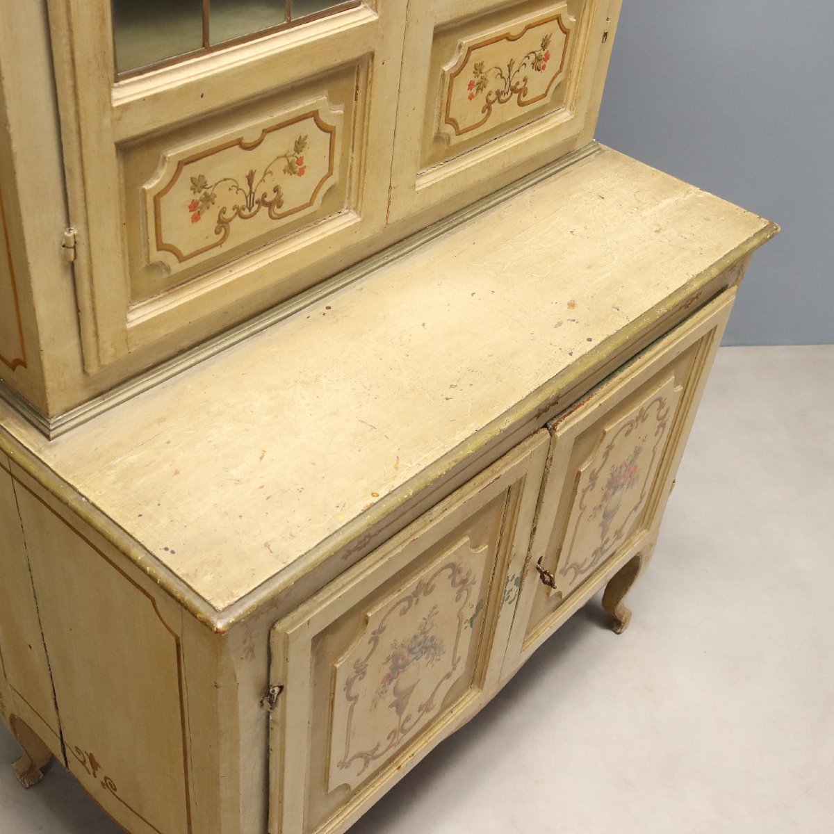 Two-part Barocchetto Sideboard, Italy, Third Quarter Of The 18th Century-photo-3