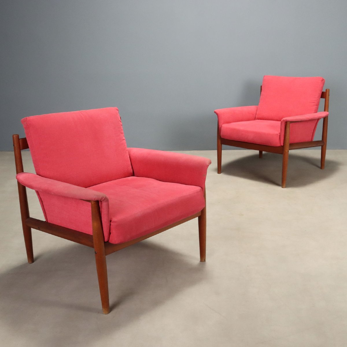 France & Son '118' Armchairs Design By Grete Jalk 1960s