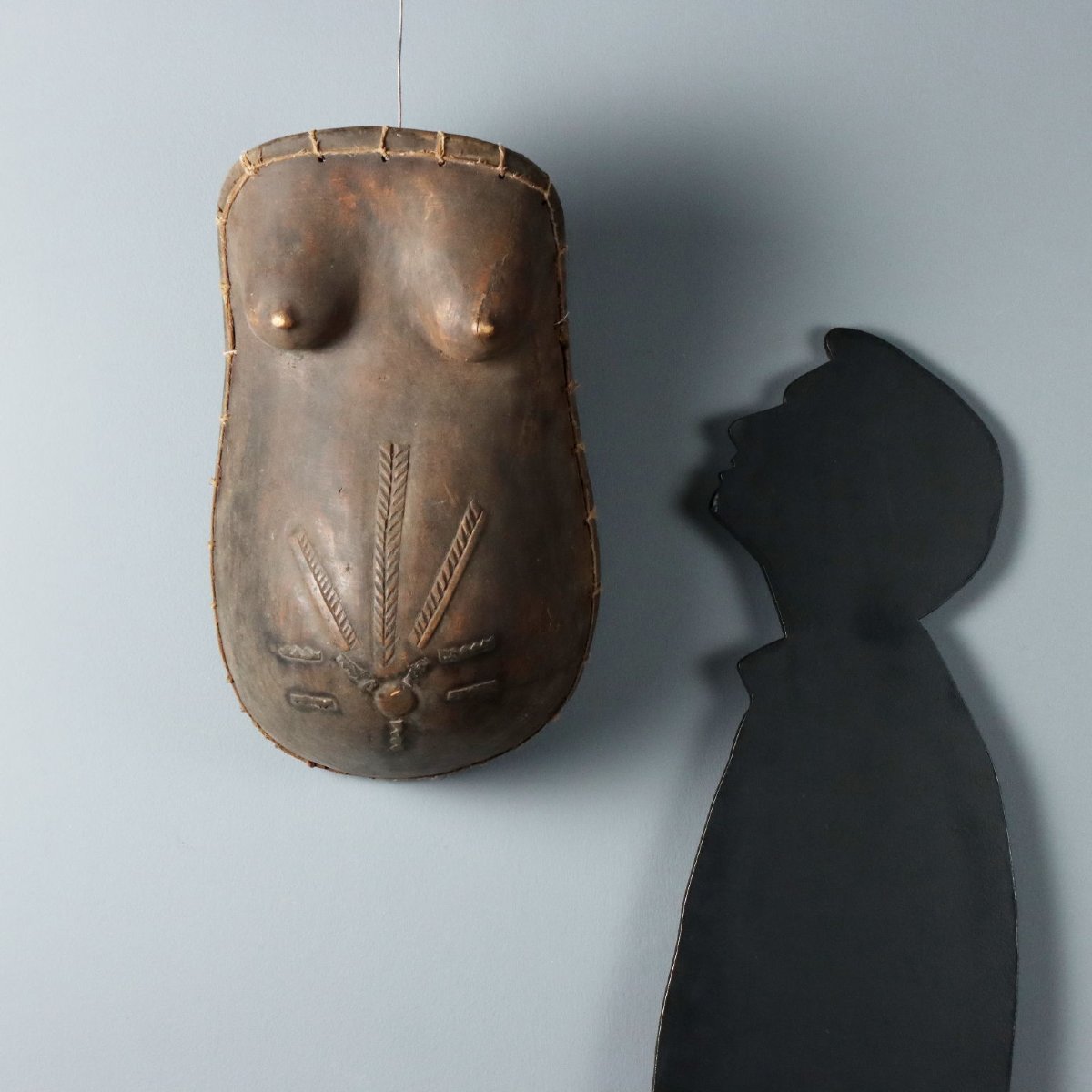 Wooden Breastplate Makonde Art Mozambique XX Century-photo-2