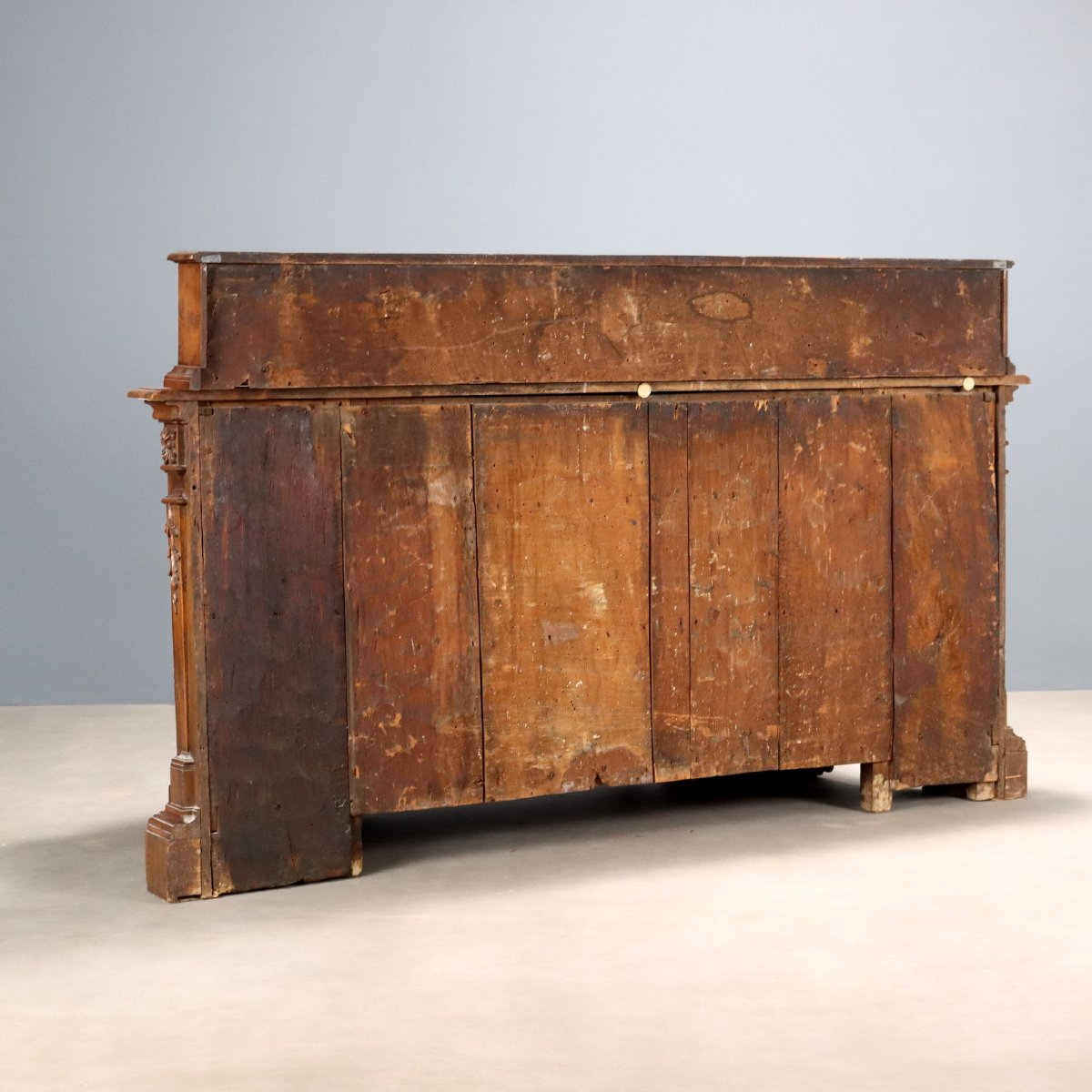 Antique Baroque Walnut Cupboard  With 5 Drawers XVII Century-photo-8