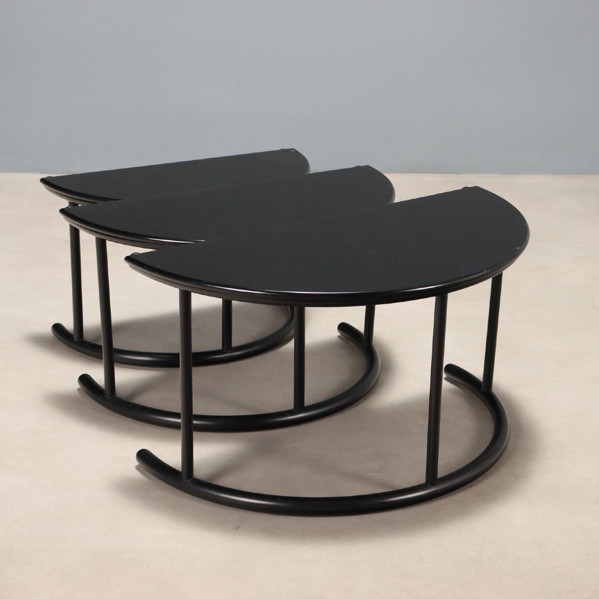 Tables Basses Acerbis Tria Vintage Design G. Frattini Années 80-photo-1