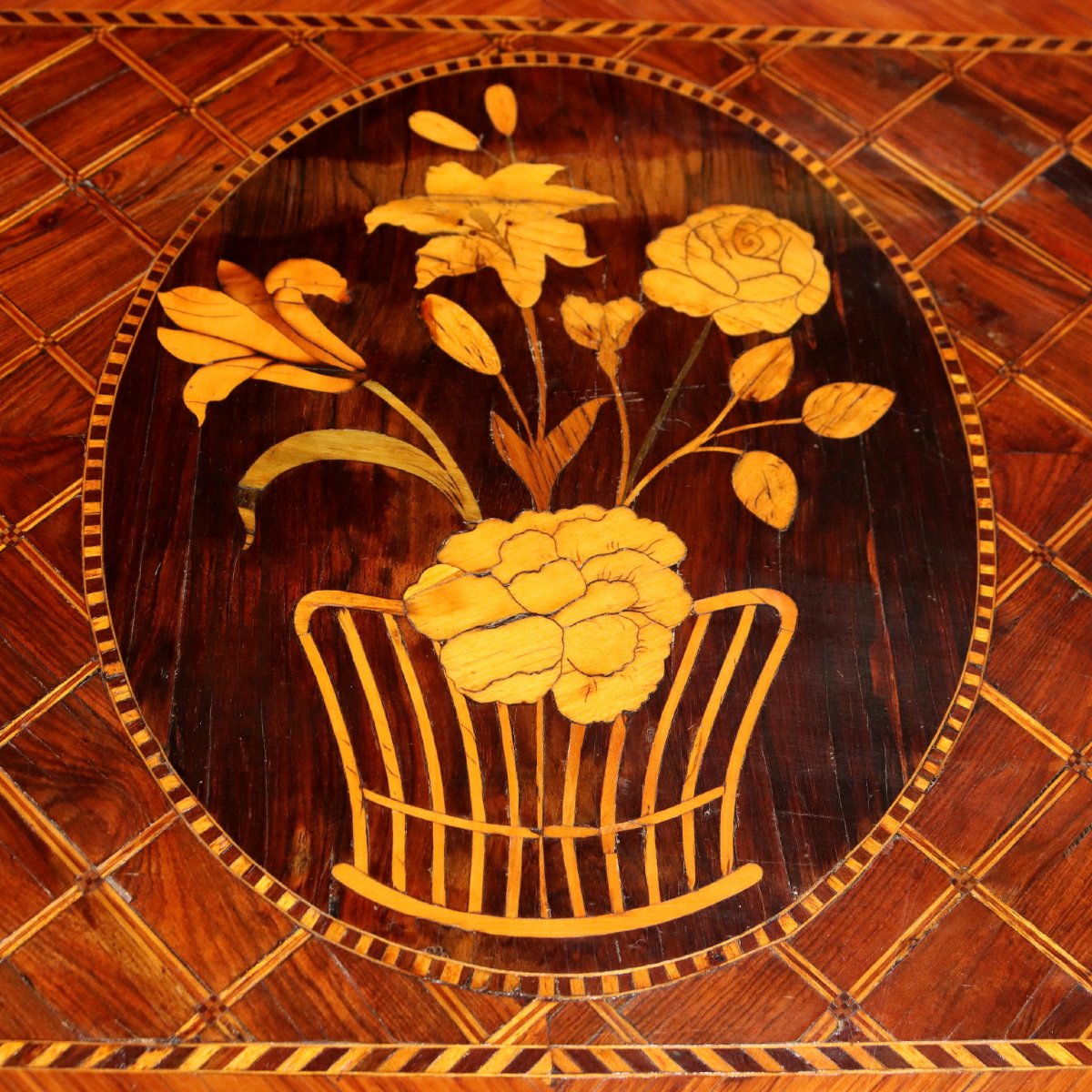 Table à Jeux Ancienne Plaquée en Differents Bois XVIIIe Siècle-photo-1