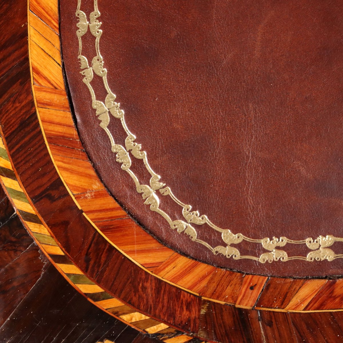 Table à Jeux Ancienne Plaquée en Differents Bois XVIIIe Siècle-photo-4