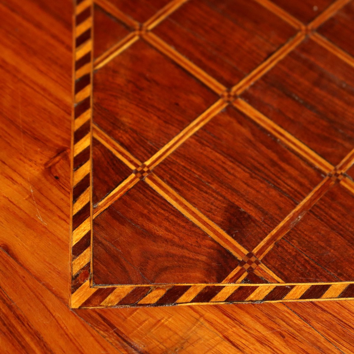Table à Jeux Ancienne Plaquée en Differents Bois XVIIIe Siècle-photo-8