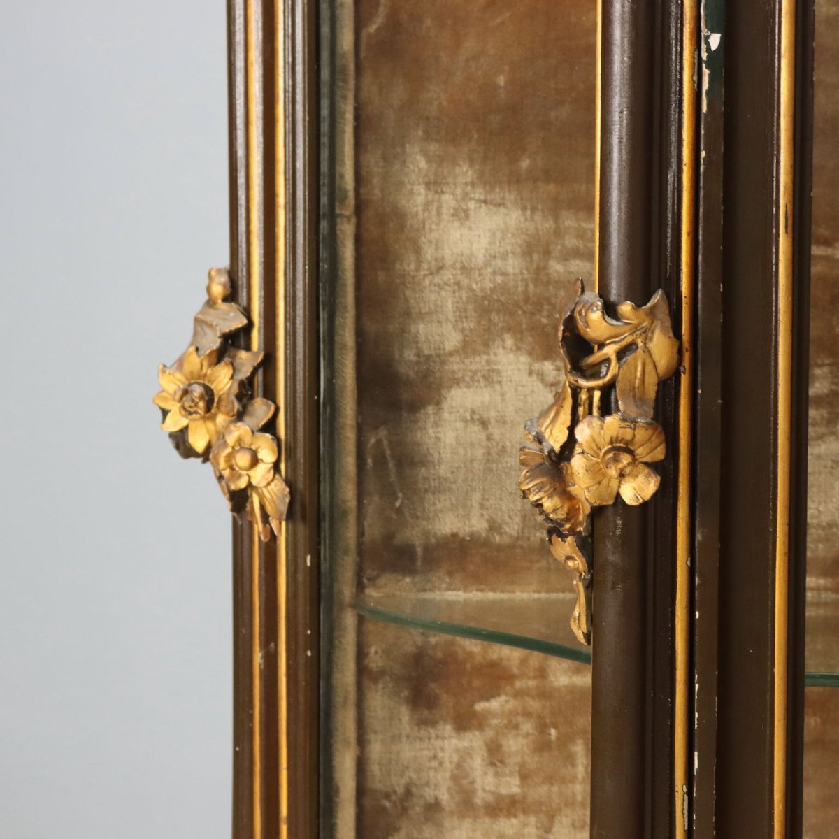 Barocchetto-style Corner Display Cabinet - Carved Wood, Italy, Late 19th Century-photo-1