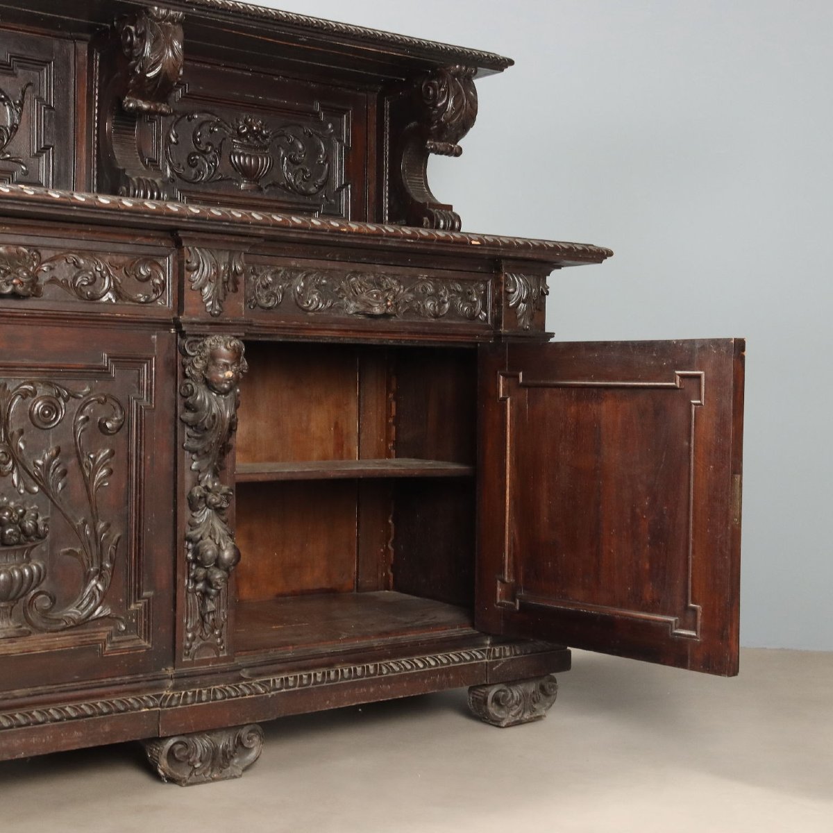 Buffet Néo-Renaissance en Noyer Ébonisé Italie, fin du XIXe siècle-photo-6