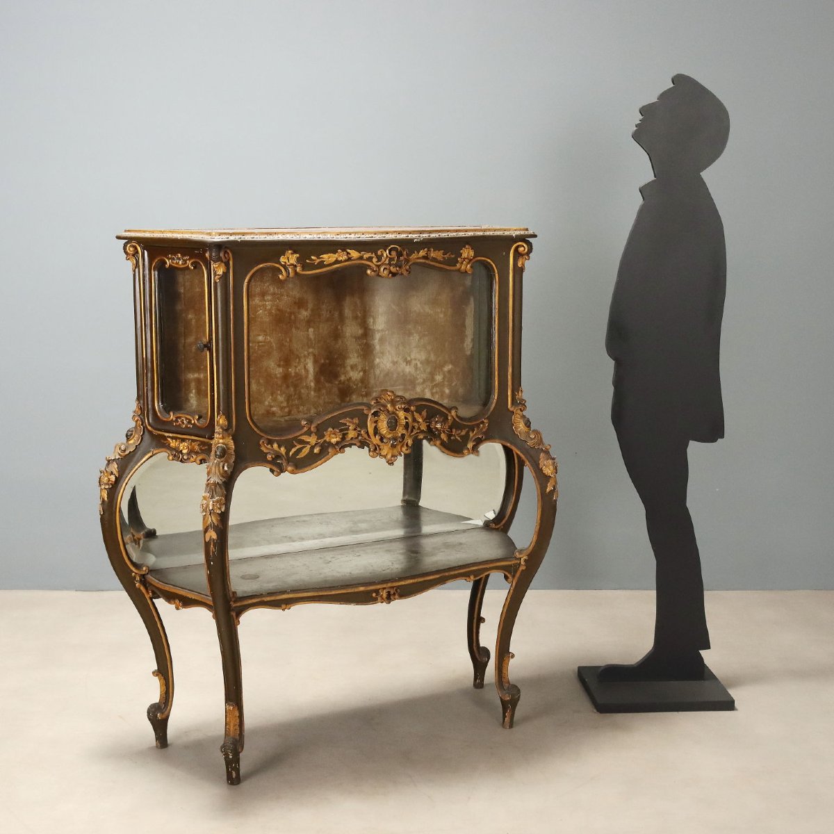 Carved And Lacquered Barocchetto-style Display Cabinet, Italy, Late 19th Century-photo-2