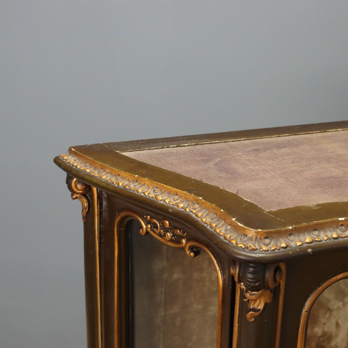 Carved And Lacquered Barocchetto-style Display Cabinet, Italy, Late 19th Century-photo-1