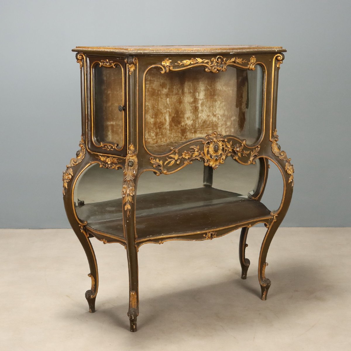 Carved And Lacquered Barocchetto-style Display Cabinet, Italy, Late 19th Century