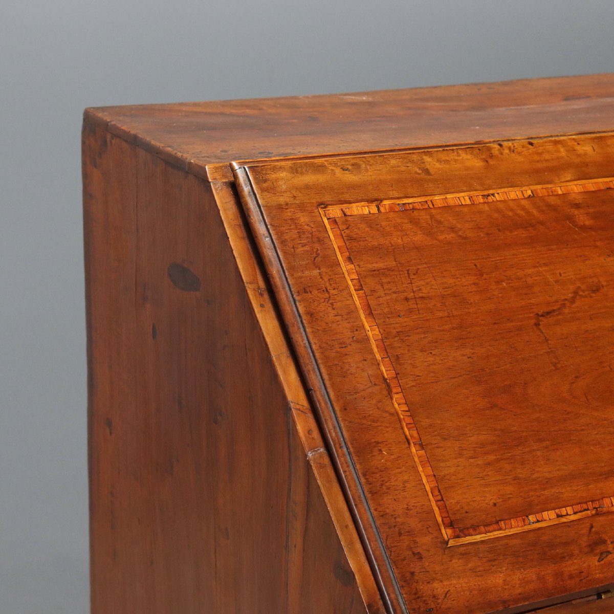 Walnut Tray With Maple And Rosewood Inlays, Genoa, Mid-18th Century-photo-2