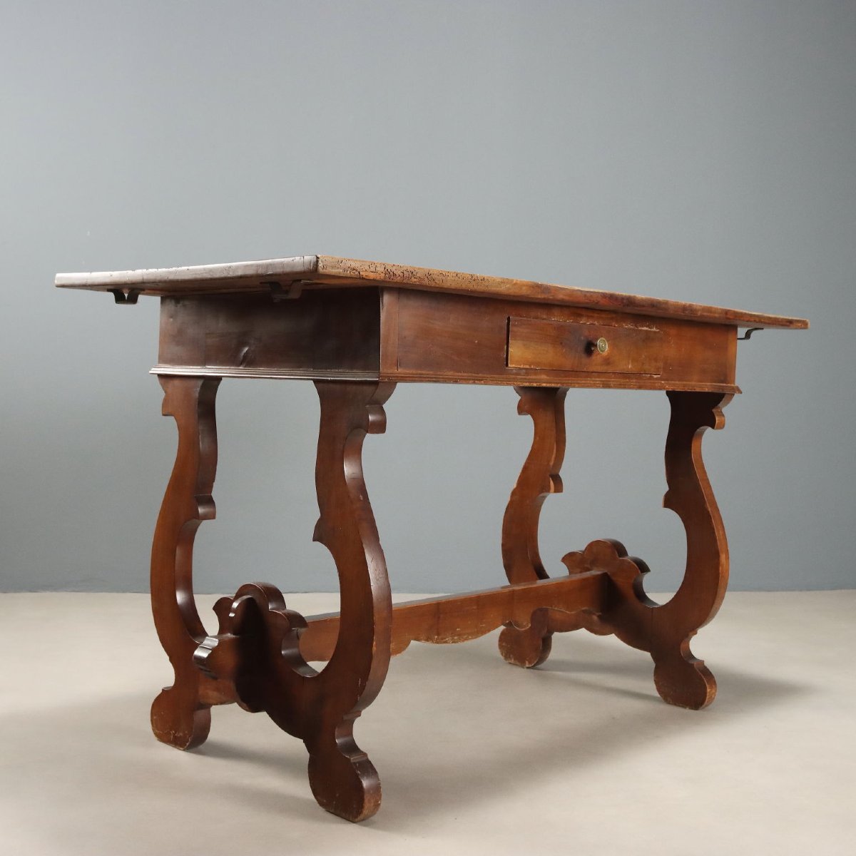 Bureau de Réfectoire Ancien Noyer Italie du XXe Siècle