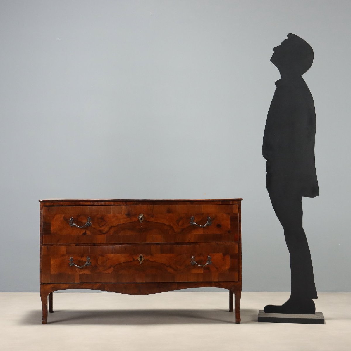 Commode Barocchetto Lombardo-Vénitien en Noyer Italie, milieu du XVIIIe siècle-photo-2
