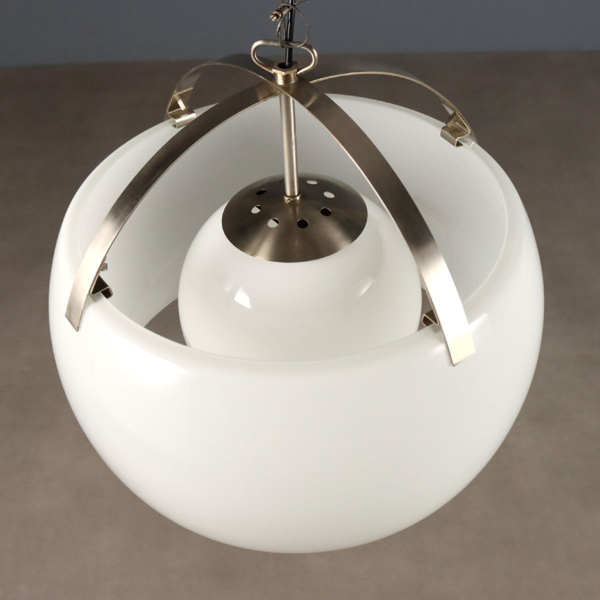 Lampe Artemide Omega Vintage Design Vico Magistretti Années 60-photo-2