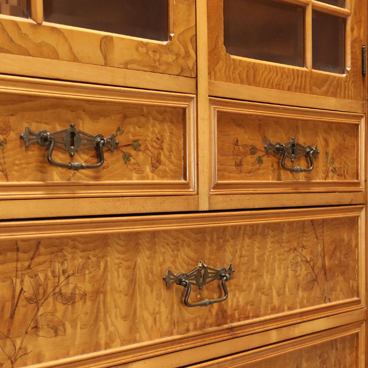 Armoire Liberty en Frêne et Érable par Ernesto Basile  Italie, début du XXe siècle-photo-4