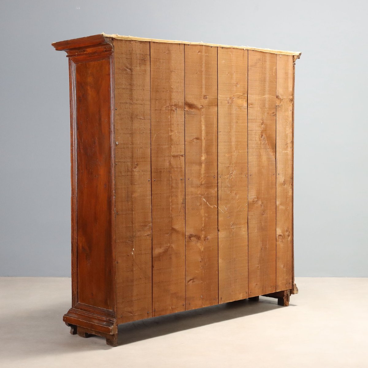 Baroque Walnut Cabinet - Piedmont, 18th Century Piedmont, 18th Century-photo-6