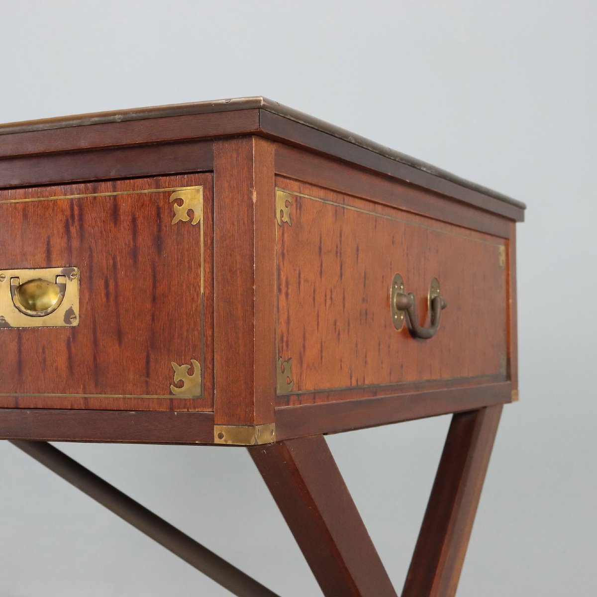 English Navy-style Mahogany Writing Desk, England, Mid-20th Century-photo-5