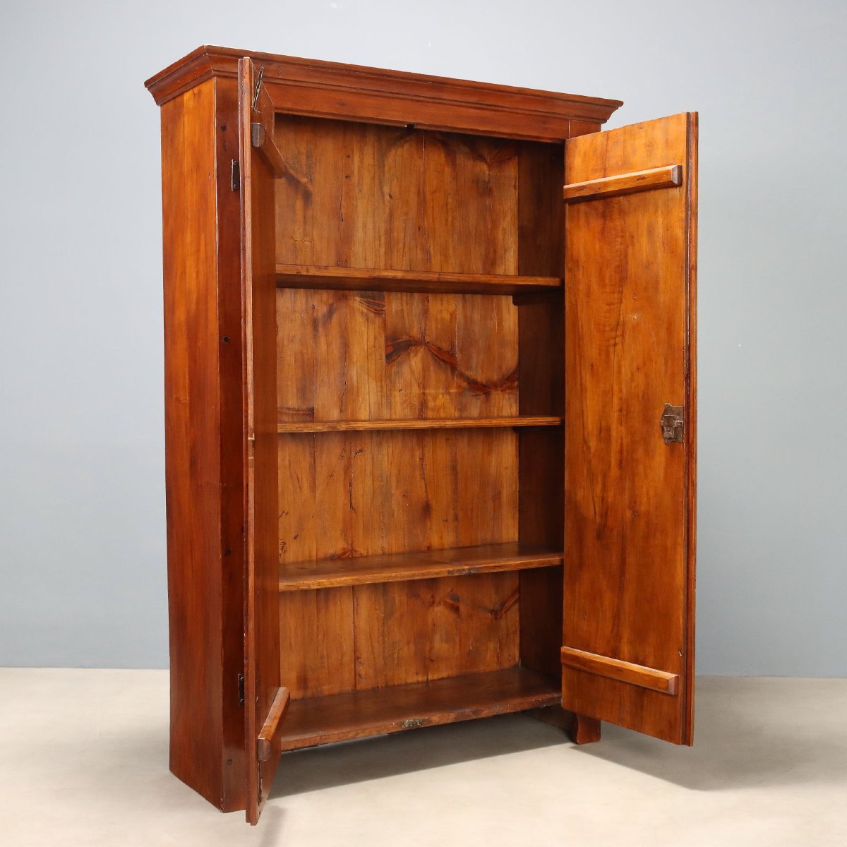 Traditional-style Wardrobe With Exposed Hardware, Italy, Mid-20th Century-photo-4