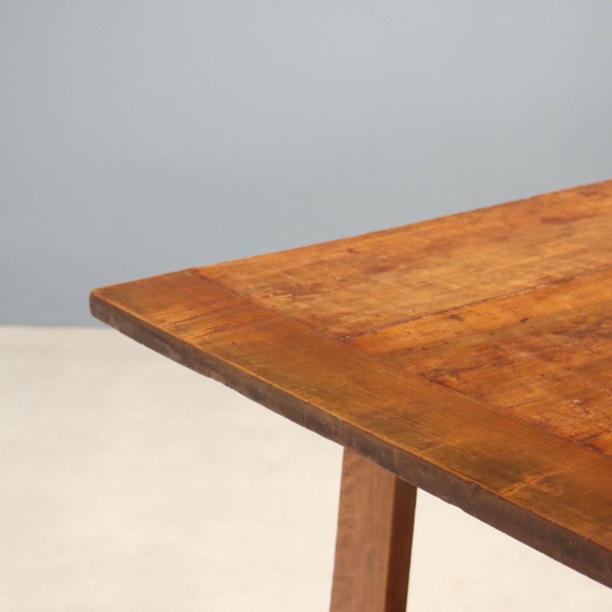 Table Ancienne Noyer avec Pieds Tréteaux Italie du XXe Siècle-photo-1