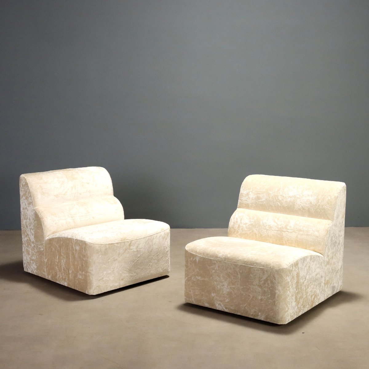 Fauteuils Simon Gavina Vintage Design Kazuhide Takahama des Années 1970