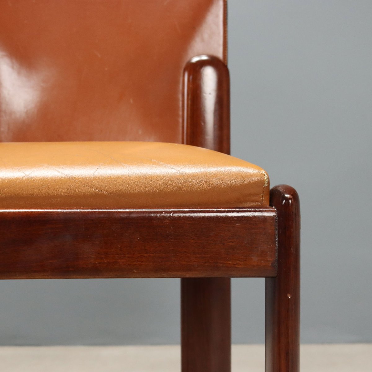 Vintage Bernini Chairs Design Silvio Coppola Beech Leather 1960s-photo-5