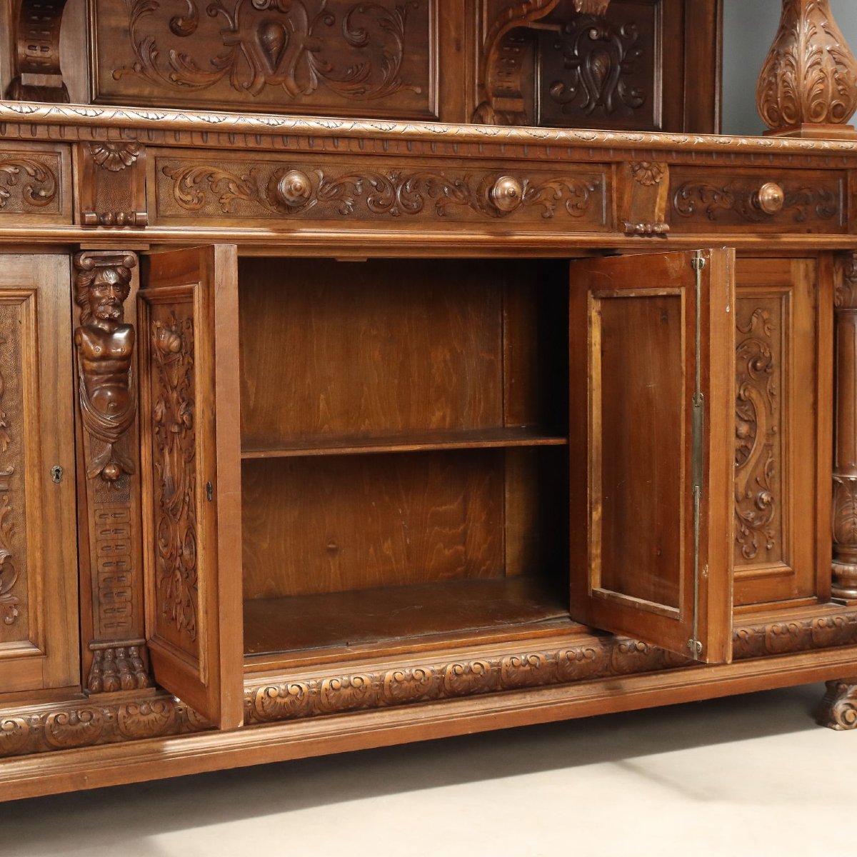 Neo-baroque Sideboard In Italian Walnut, Late 19th Century-photo-3