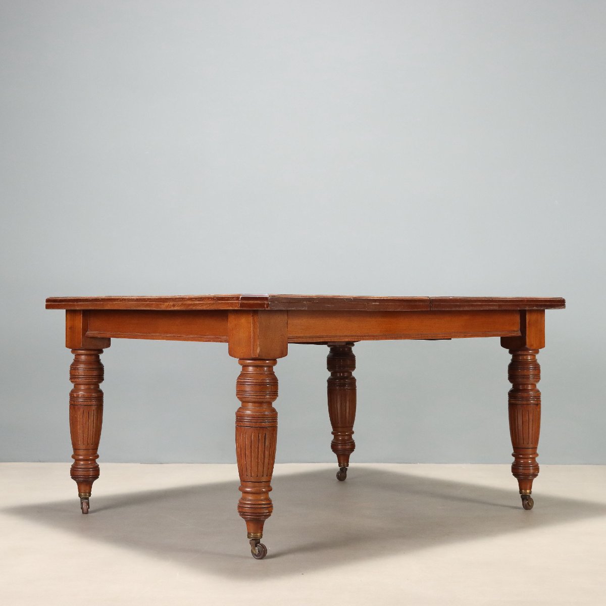 Extendable Mahogany Table With Crank Handle, England, Mid-20th Century-photo-3