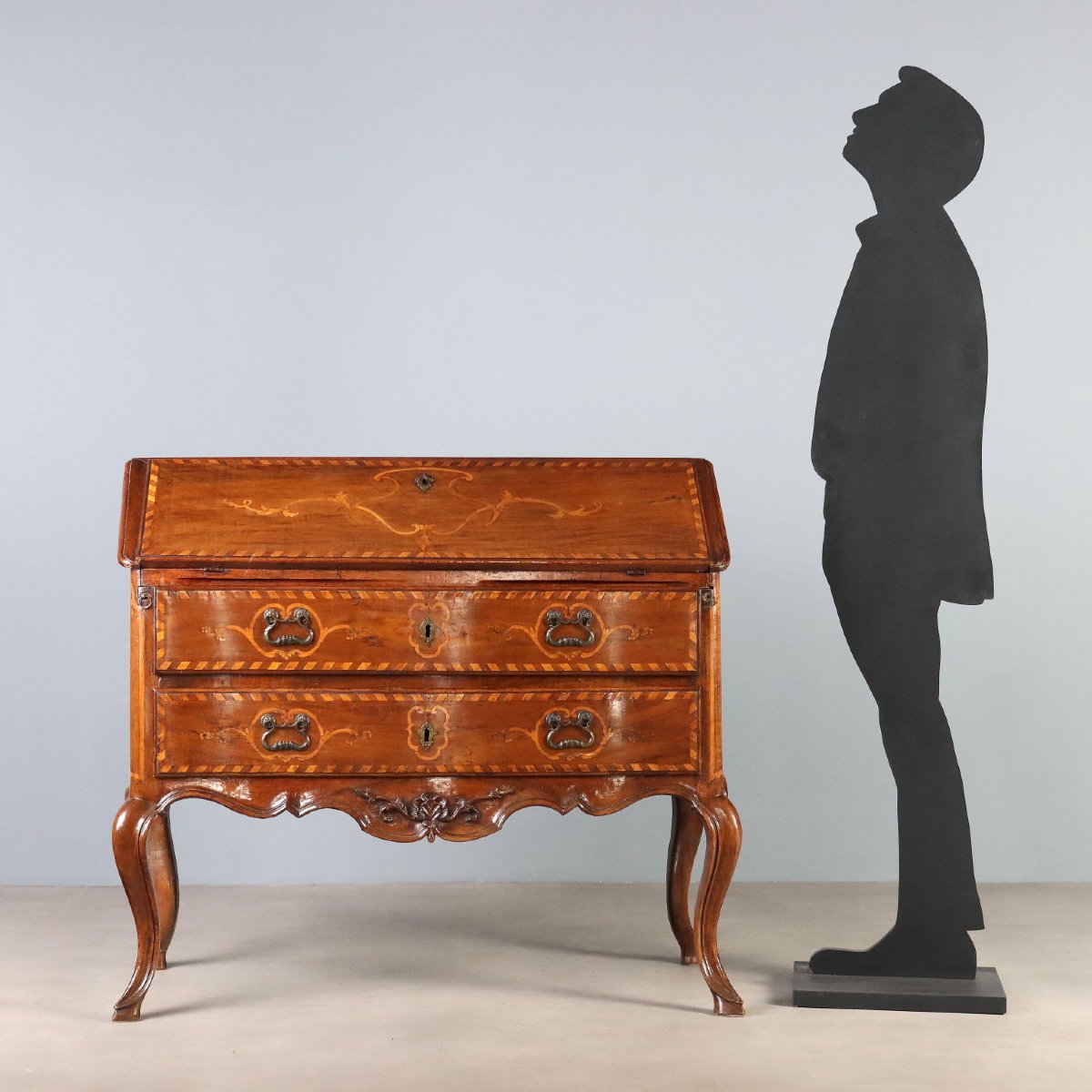 Baroque Walnut Cabinet With Piedmont Maple Inlays, Second Half Of The 18th Century-photo-2