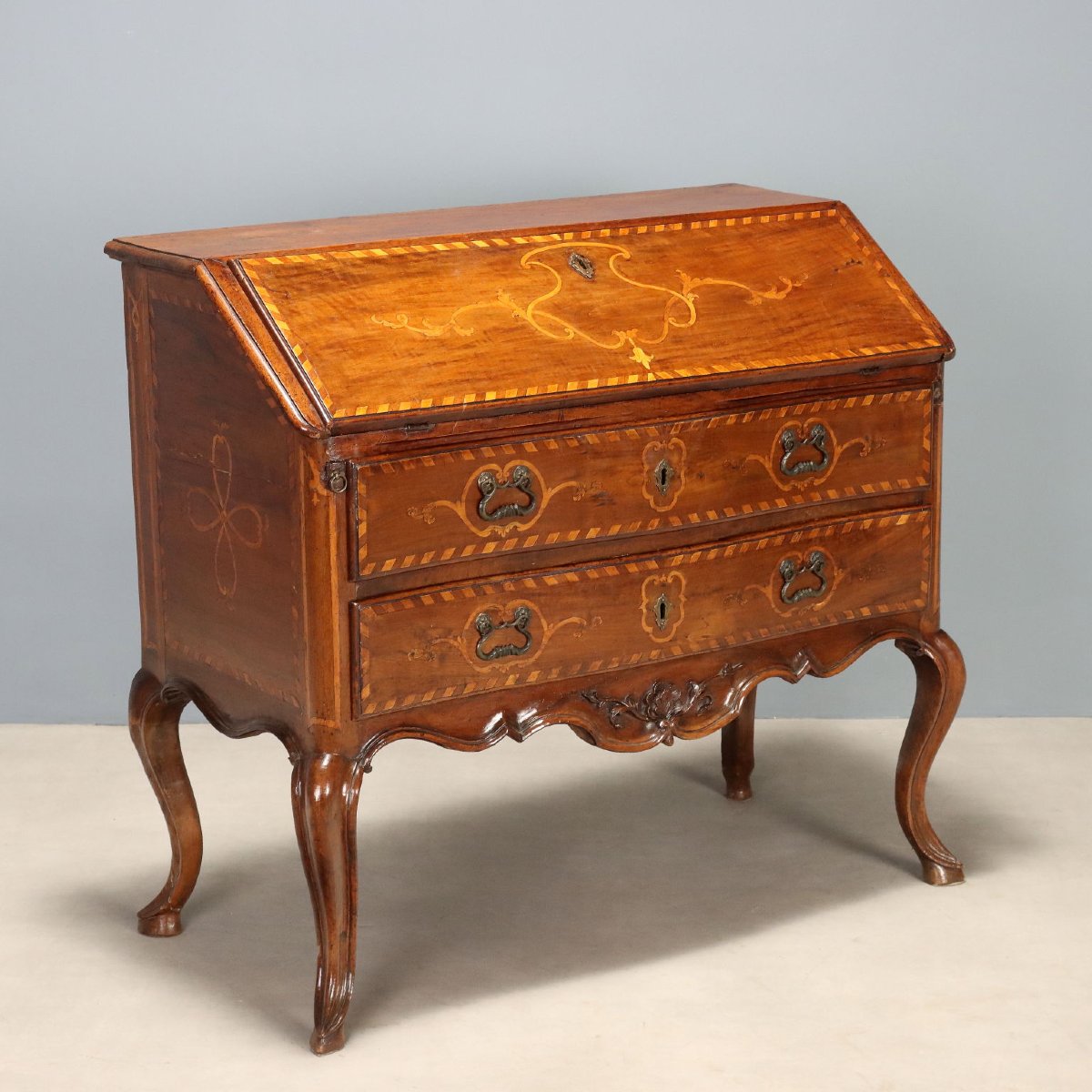 Baroque Walnut Cabinet With Piedmont Maple Inlays, Second Half Of The 18th Century