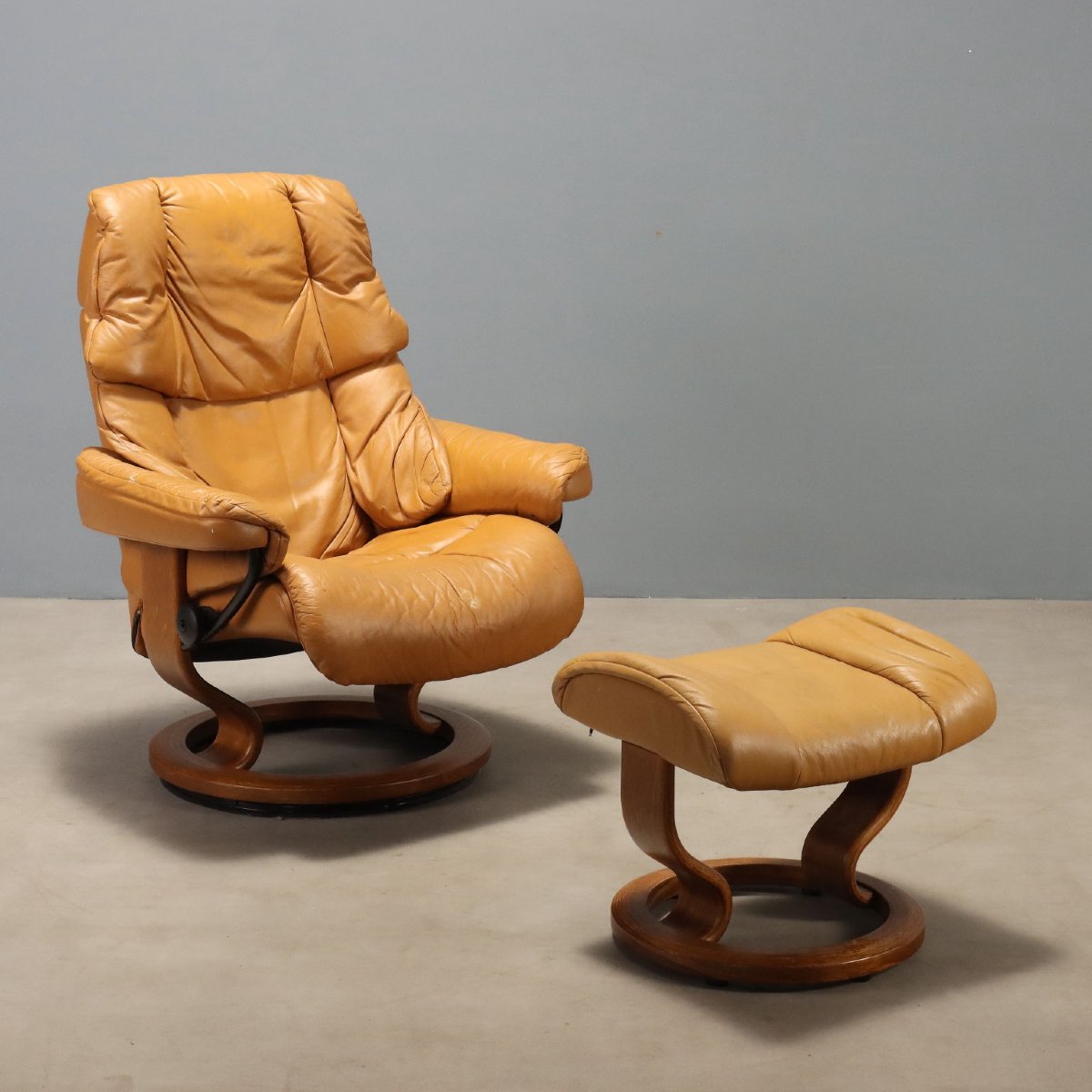 Vintage Ekornes Armchair With Footrest, Cognac Leather, Original 1980s Design