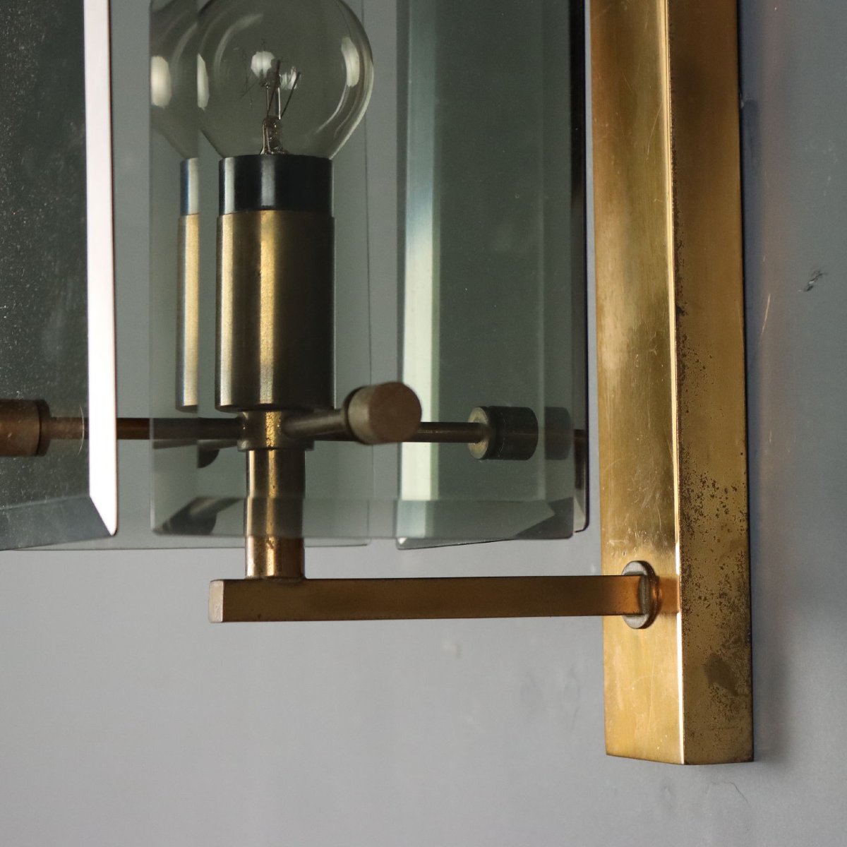 Vintage Wall Lamp Brass Glass Design Italy 1960s Original-photo-1