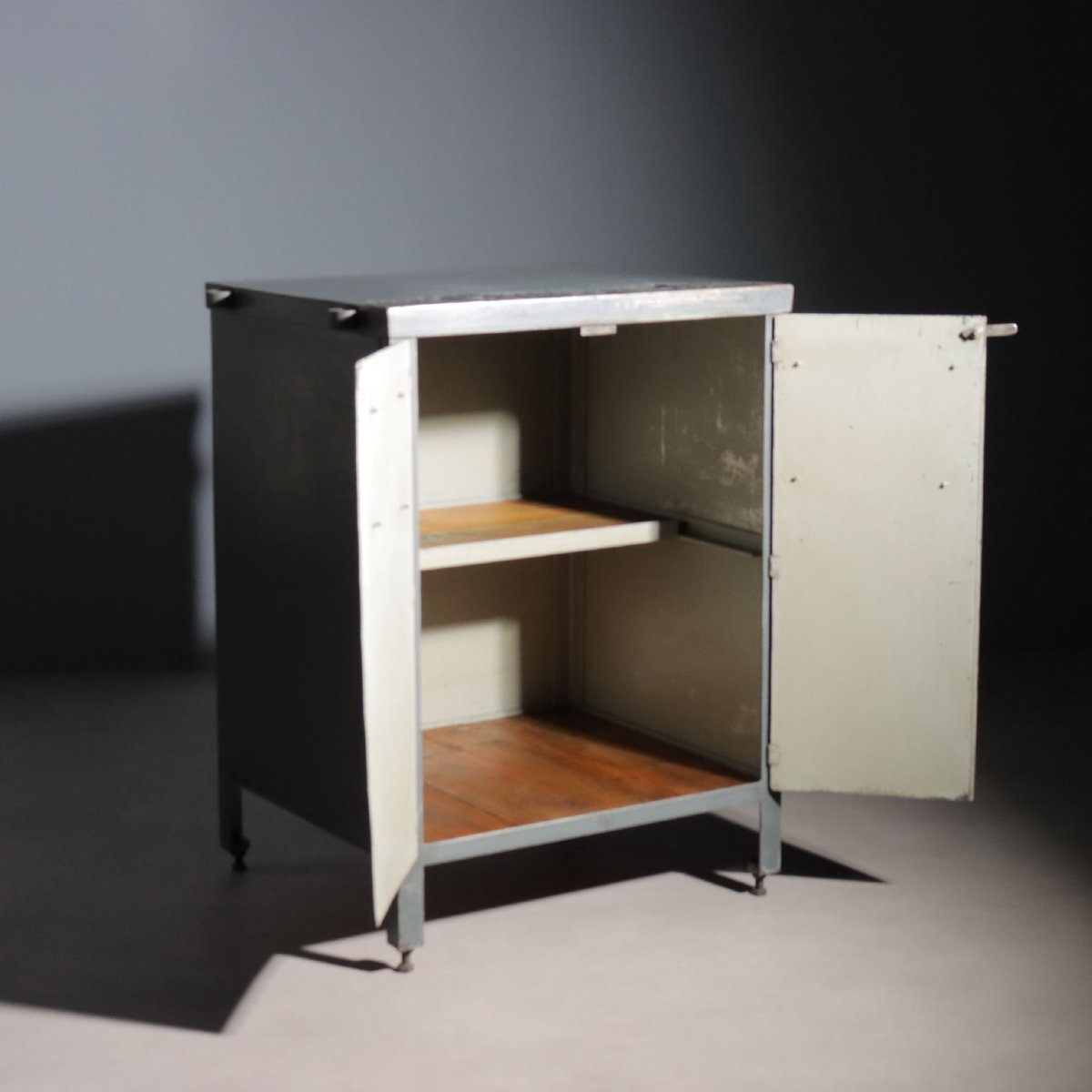 Vintage Industrial Cabinet Design Wood Metal Italy 1960s Original-photo-3