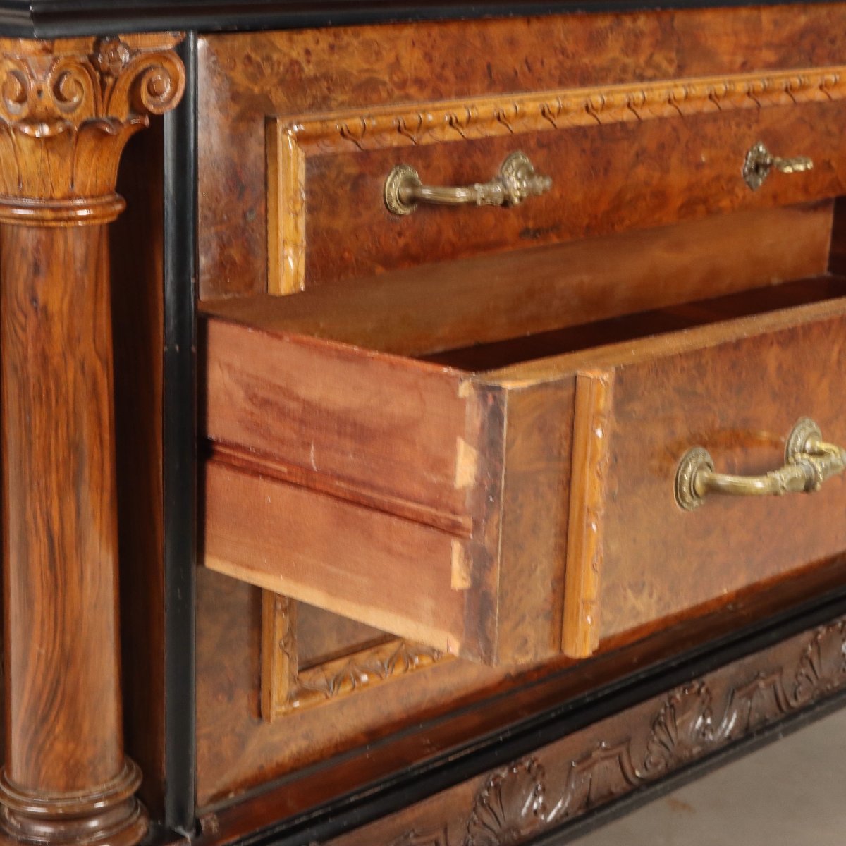 Commode en Noyer et Loupe avec Plateau en Marbre Italie du milieu du XXe siècle-photo-3
