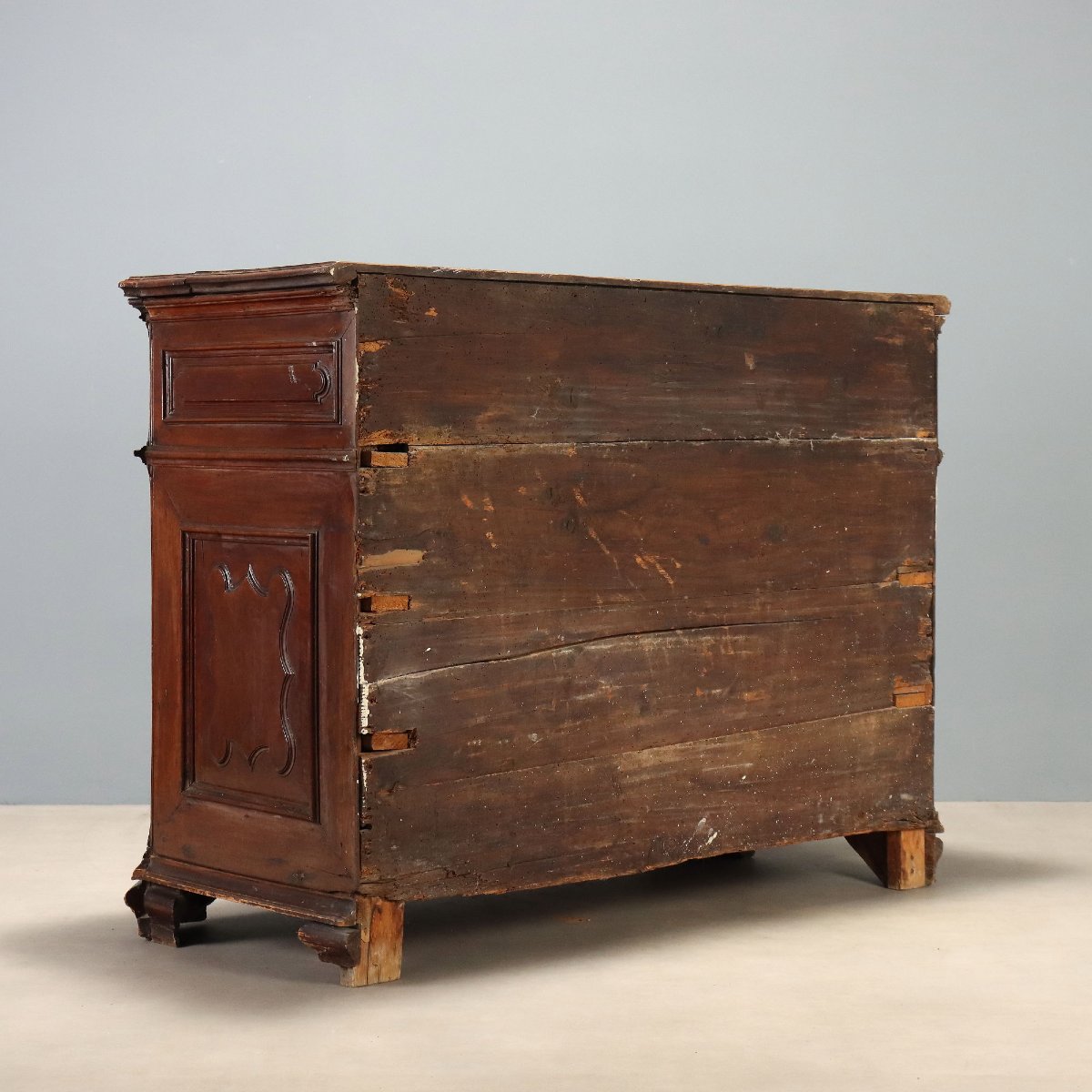 Baroque Canterano In Italian Walnut, Early 18th Century-photo-2