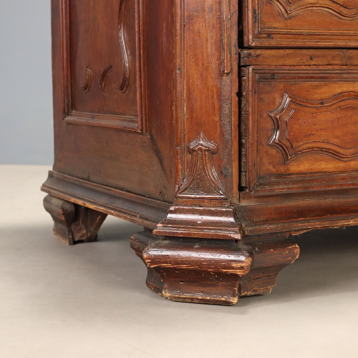 Baroque Canterano In Italian Walnut, Early 18th Century-photo-7
