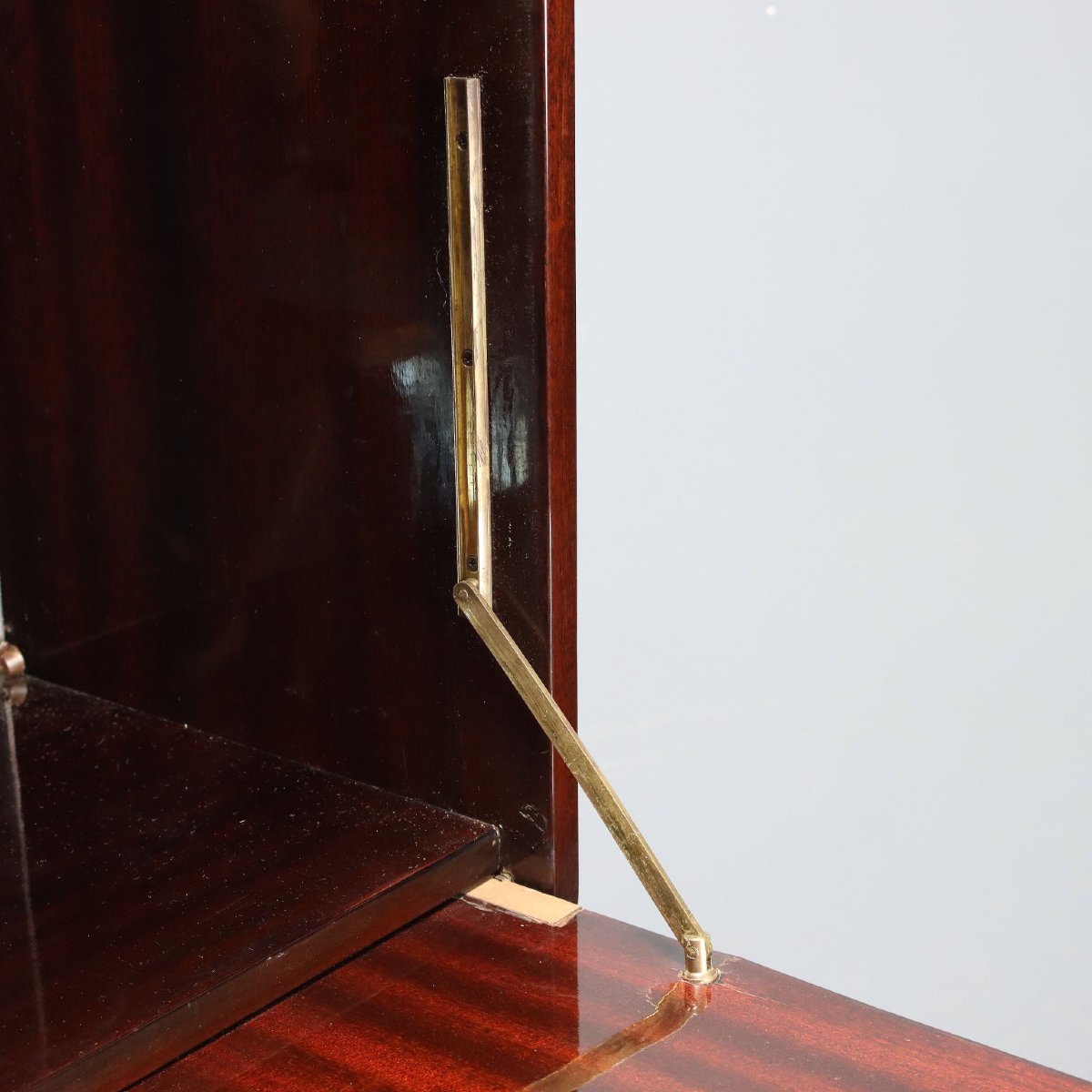 Vintage Bar Cabinet Mahogany Flap Compartment Design 1960s Original-photo-2