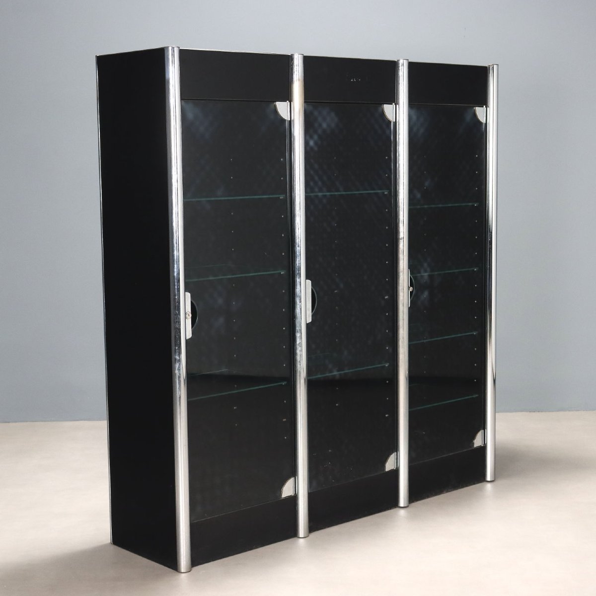 Vitrine Vintage Métal Chromé Verre Design Italie Années 1970