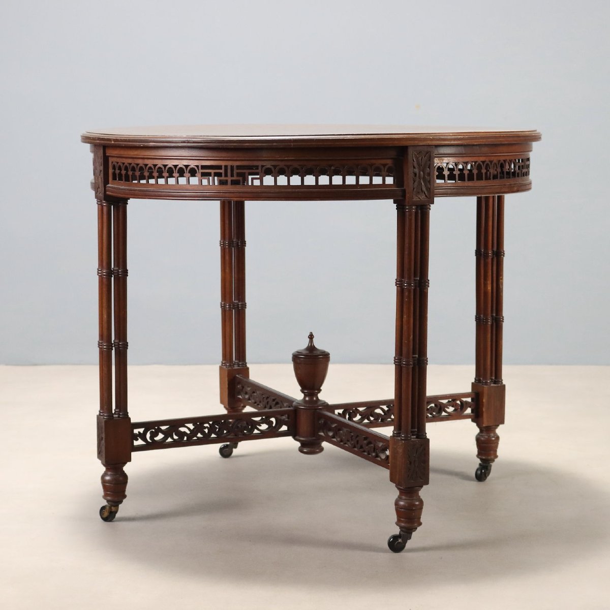 Round Mahogany Table, England, Early 20th Century-photo-3