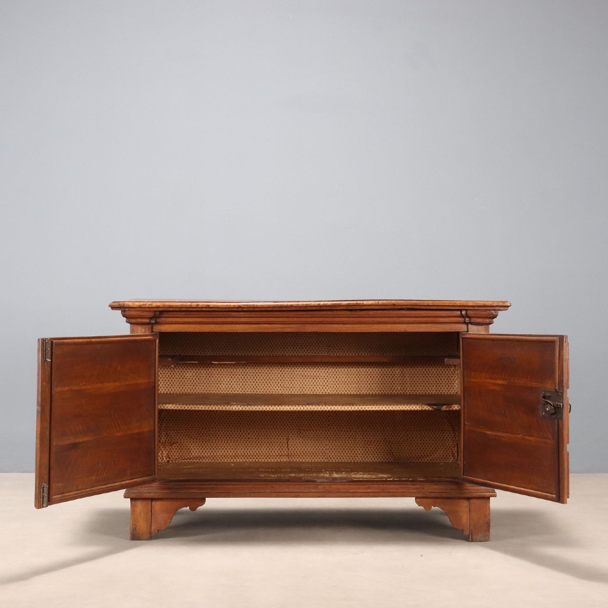 Walnut Sideboard - Italy, Late 19th Century Italy, Late 19th Century-photo-2
